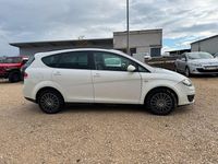 Gebraucht Seat Altea XL 105 PS (77 kW) 2010 Weiß Van / Kleinbus