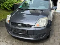 Gebraucht Ford Fiesta 90 PS (66 kW) 2007 Blau Kleinwagen