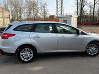 Usata Ford Focus 125 CV (91 kW) 2018 Argento Station wagon
