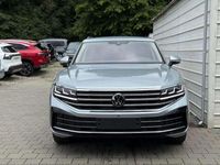 Neu VW Touareg Elegance 286 PS (210 kW) 2026 Dolomite silver metallic SUV