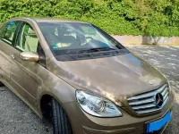 Gebraucht Mercedes B200 140 PS (102 kW) 2006 Gold Van / Kleinbus