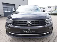 Second-hand VW Tiguan Life 150 CP (110 kW) 2022 Negru SUV