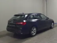 Gebraucht Audi A4 Basis 163 PS (119 kW) 2022 Brillantschwarz Kombi