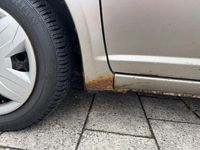 Gebraucht Toyota Yaris 65 PS (47 kW) 2003 Grau Limousine