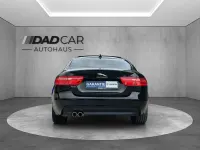 Gebraucht Jaguar XE 179 PS (131 kW) 2017 Santorini black Limousine