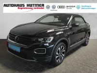 Gebraucht VW T-Roc Cabriolet Active 150 PS (110 kW) 2021 Deep black perleffekt (metallic) Cabrio