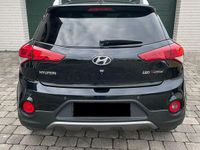 Gebraucht Hyundai i20 Active 120 PS (88 kW) 2016 Schwarz Kleinwagen