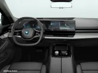 Gebraucht BMW 530e 299 PS (219 kW) 2024 Schwarz Limousine