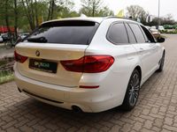 gebraucht BMW 530 5er5er Touring 3.0D Sport Line LED/HuD/AZV/Navi
