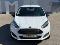 Gebraucht Ford Fiesta Ambiente 60 PS (44 kW) 2016 Weiß Kleinwagen