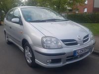 Gebraucht Nissan Almera Tino 116 PS (85 kW) 2003 Silber Van / Kleinbus