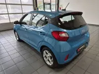 Gebraucht Hyundai i10 Trend 84 PS (61 kW) 2023 Blau Kleinwagen