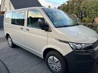 Gebraucht VW Transporter 110 PS (80 kW) 2023 Grau Van