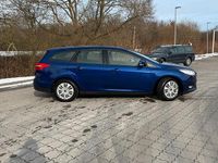 Gebraucht Ford Focus Business Edition 120 PS (88 kW) 2015 Blau Kombi