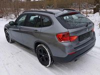 Gebraucht BMW X1 176 PS (129 kW) 2012 Blau SUV