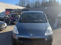 Gebraucht Peugeot TePee Active 92 PS (67 kW) 2013 Grau Limousine