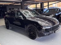 Gebraucht Porsche Cayenne 262 PS (192 kW) 2015 Tiefschwarz SUV