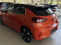 Gebraucht Opel Corsa-e Elegance 100 kW (136 PS) 2022 Orange Kleinwagen