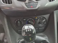 Gebraucht Ford Transit Connect 101 PS (74 kW) 2017 Weiß Van / Kleinbus