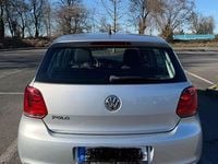 Gebraucht VW Polo 60 PS (44 kW) 2011 Silber Kleinwagen
