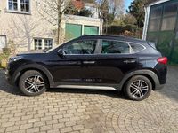 Gebraucht Hyundai Tucson Premium 177 PS (130 kW) 2019 Schwarz SUV