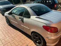 Gebraucht Peugeot 206 CC 109 PS (80 kW) 2005 Silber Cabrio