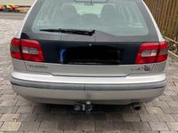 Gebraucht Volvo V40 116 PS (85 kW) 1999 Silber Kombi