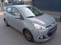 Gebraucht Hyundai i10 Style 67 PS (49 kW) 2014 Grau Kleinwagen