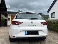 Gebraucht Seat Leon Style 122 PS (89 kW) 2014 Weiß Limousine