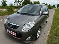 Gebraucht Kia Picanto Spirit 65 PS (47 kW) 2011 Silber Kleinwagen