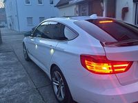 Gebraucht BMW 320 Gran Turismo Performance 184 PS (135 kW) 2014 Weiß Limousine