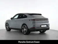 Gebraucht Porsche Cayenne S E-Hybrid Coupe 519 PS (381 kW) 2025 Grau SUV