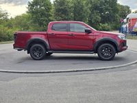 Neu Isuzu D-Max 163 PS (119 kW) 2025 Rot Pickup