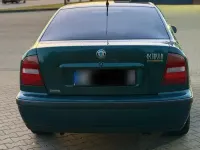 Używany Skoda Octavia 75 KM (55 kW) 1997 Zielony Sedan/Limuzyna