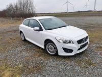 Gebraucht Volvo C30 R-Design 114 PS (83 kW) 2011 Weiß Kleinwagen
