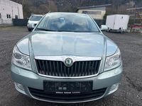 Gebraucht Skoda Octavia Elegance 140 PS (102 kW) 2011 Kombi