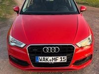 Gebraucht Audi A3 Sport 179 PS (131 kW) 2015 Rot Limousine