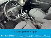 Gebraucht Opel Crossland Elegance 110 PS (80 kW) 2024 Weiß /schwarz SUV
