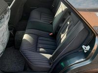 Gebraucht Mercedes E260 160 PS (117 kW) 1992 Grau Limousine