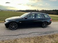 Gebraucht BMW 325 218 PS (160 kW) 2007 Grün Kombi