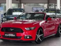 Gebraucht Ford Mustang GT Convertible 421 PS (309 kW) 2017 Racerot Cabrio