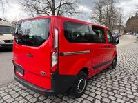Gebraucht Ford Transit 105 PS (77 kW) 2017 Rot Kombi