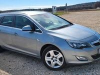 Second-hand Opel Astra 125 CP (91 kW) 2011 Gri Berlinǎ