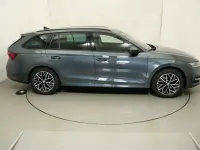 Gebraucht Skoda Octavia Clever 150 PS (110 kW) 2021 Grau Kombi