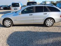 Gebraucht Mercedes C180 143 PS (105 kW) 2003 Silber Kombi