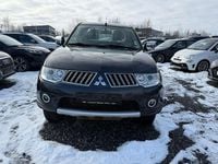 Gebraucht Mitsubishi L200 Invite 136 PS (100 kW) 2012 Grau Pickup