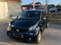 Gebraucht Smart ForFour 90 PS (66 kW) 2019 Schwarz Kleinwagen