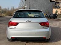 Gebraucht Audi A1 86 PS (63 kW) 2012 Silber Kleinwagen