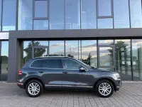 Gebraucht VW Touareg Terrain Tech 262 PS (192 kW) 2016 Grau SUV