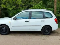 Gebraucht Lada Kalina 87 PS (63 kW) 2016 Weiß Kombi